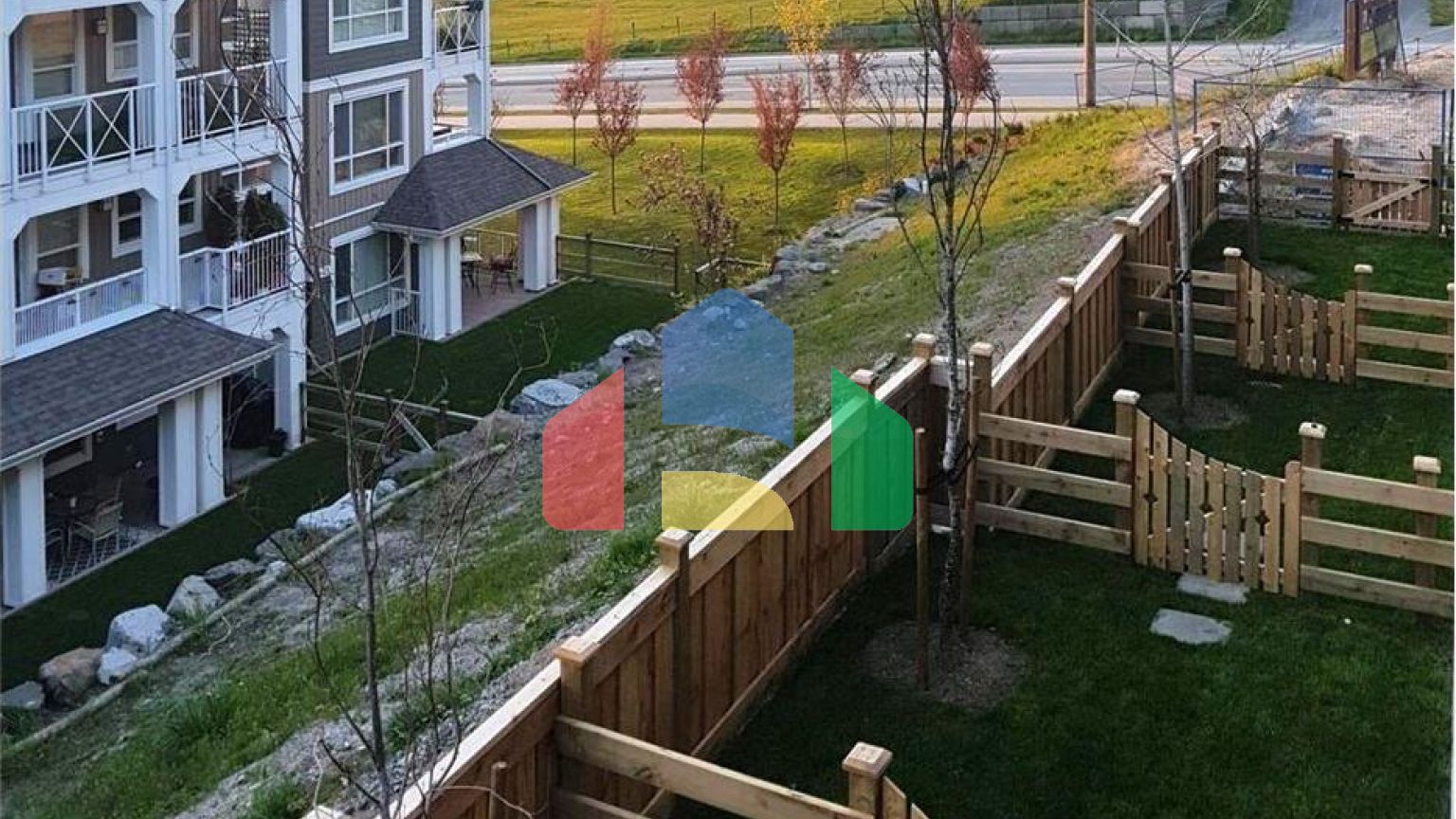 Residential - Single Family Home - Surrey, Canada - Canada