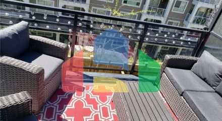 Residential - Single Family Home - Surrey, Canada - Canada