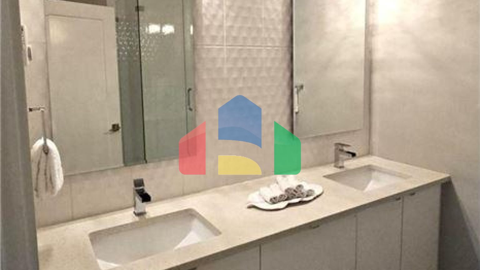 Residential - Single Family Home - Surrey, Canada - Canada