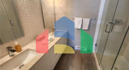 Residential - Single Family Home - Surrey, Canada - Canada