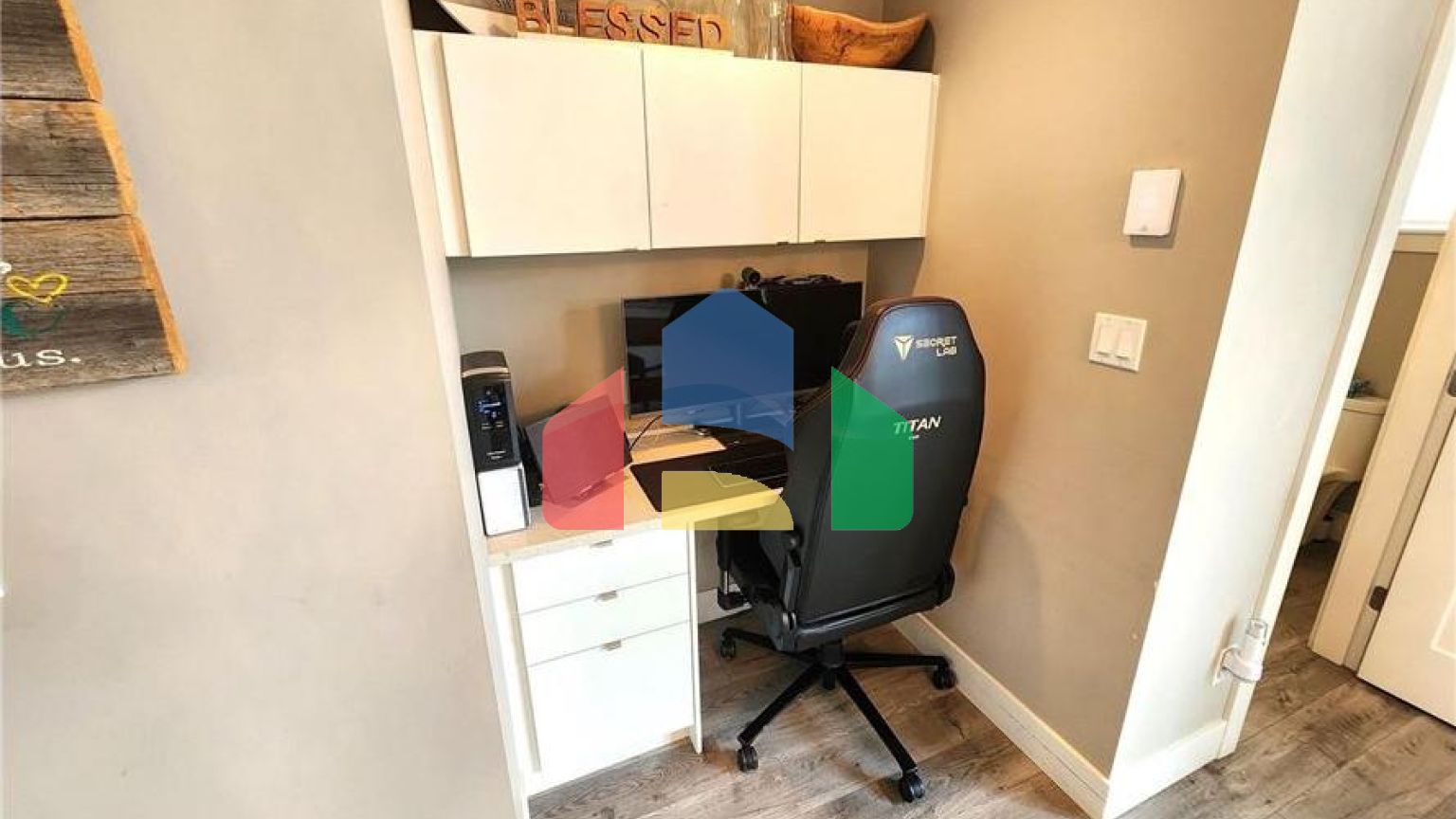 Residential - Single Family Home - Surrey, Canada - Canada