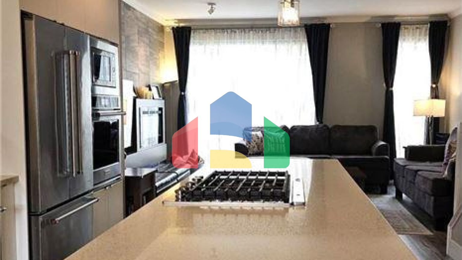 Residential - Single Family Home - Surrey, Canada - Canada