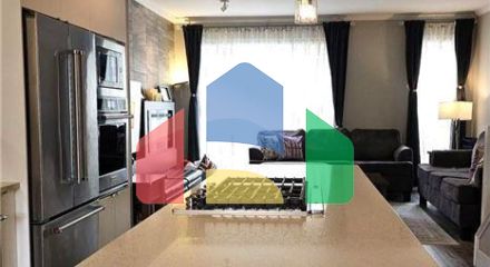 Residential - Single Family Home - Surrey, Canada - Canada