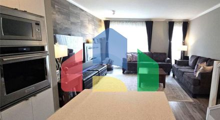 Residential - Single Family Home - Surrey, Canada - Canada
