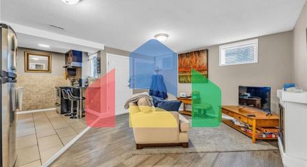 Residential - Single Family Home - Surrey, Canada - Canada