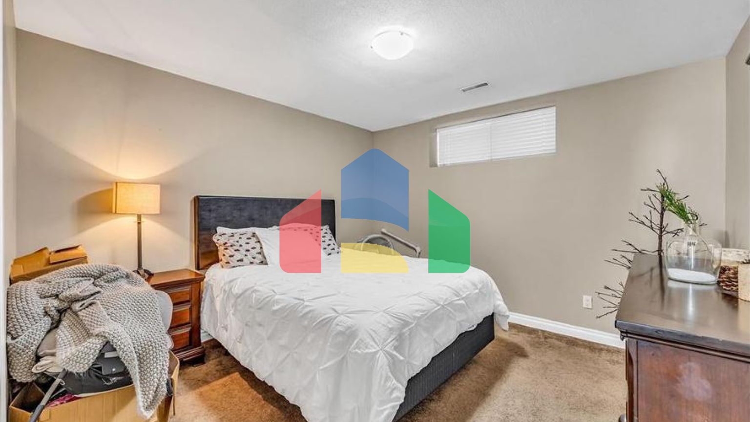 Residential - Single Family Home - Surrey, Canada - Canada