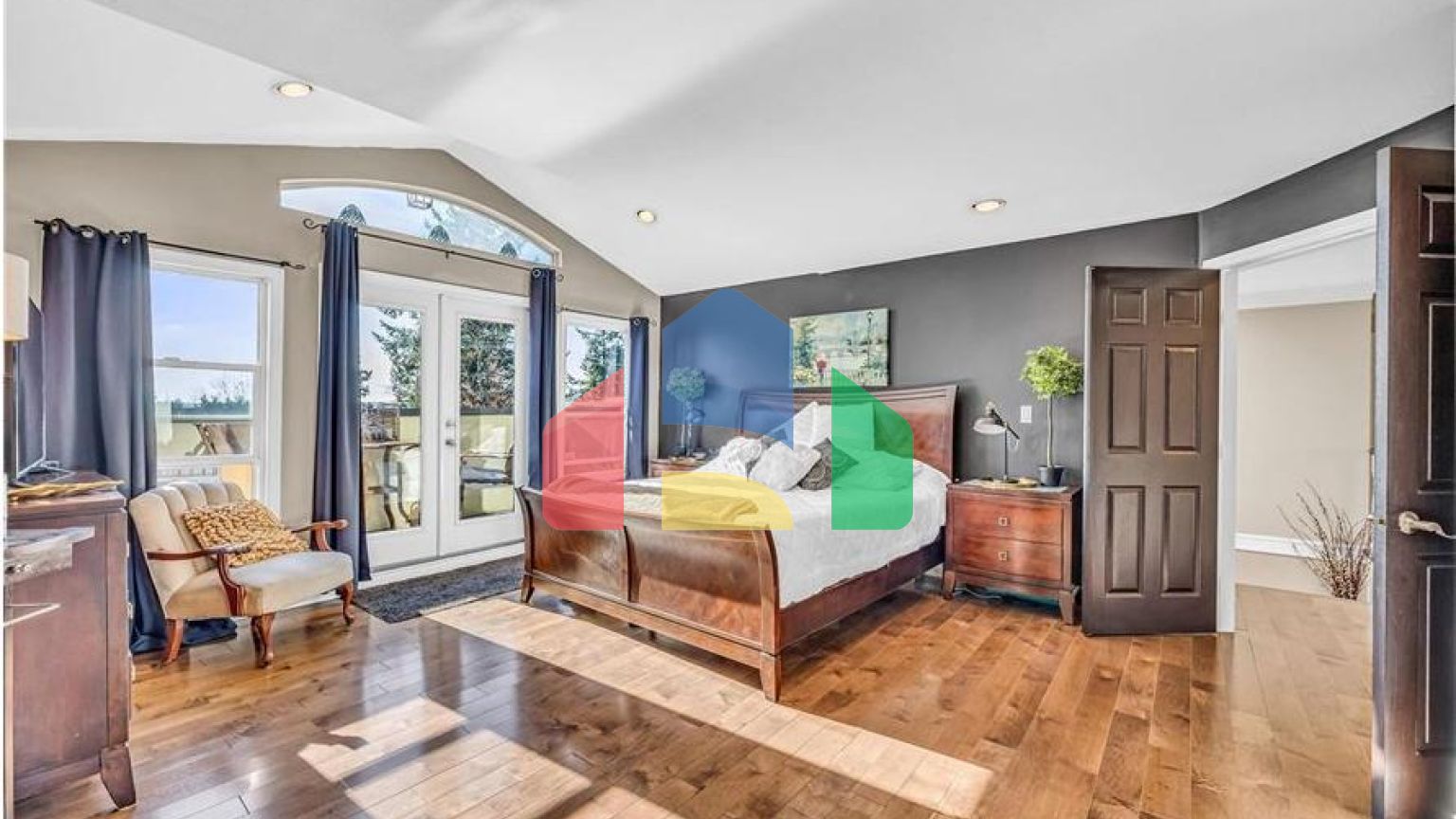 Residential - Single Family Home - Surrey, Canada - Canada