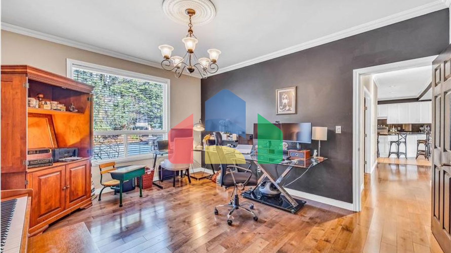 Residential - Single Family Home - Surrey, Canada - Canada