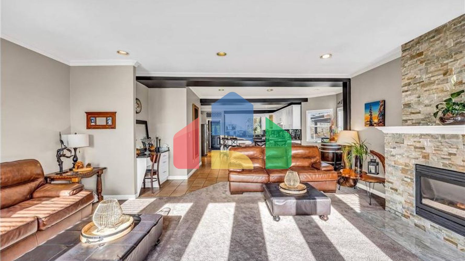 Residential - Single Family Home - Surrey, Canada - Canada