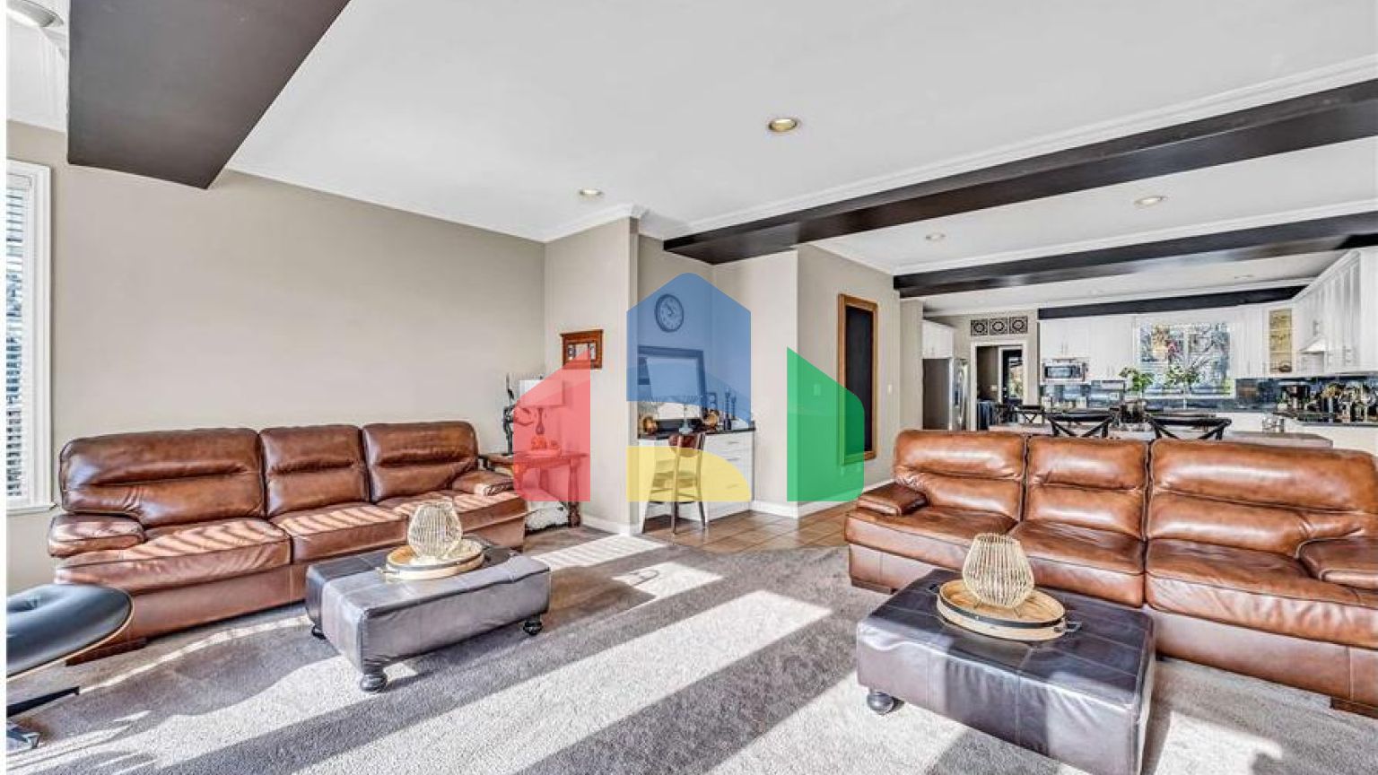 Residential - Single Family Home - Surrey, Canada - Canada