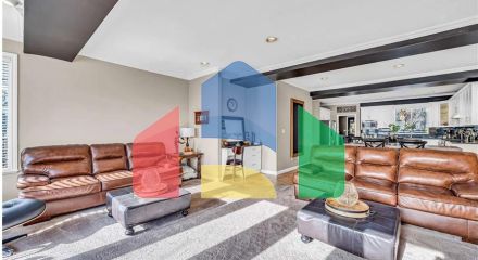 Residential - Single Family Home - Surrey, Canada - Canada