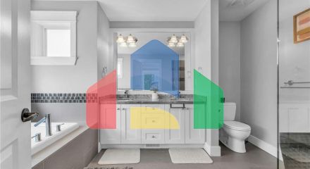 Residential - Single Family Home - Surrey, Canada - Canada