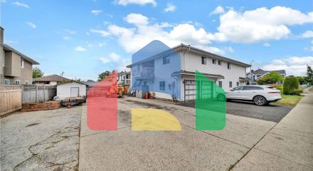 Residential - Single Family Home - Surrey, Canada - Canada