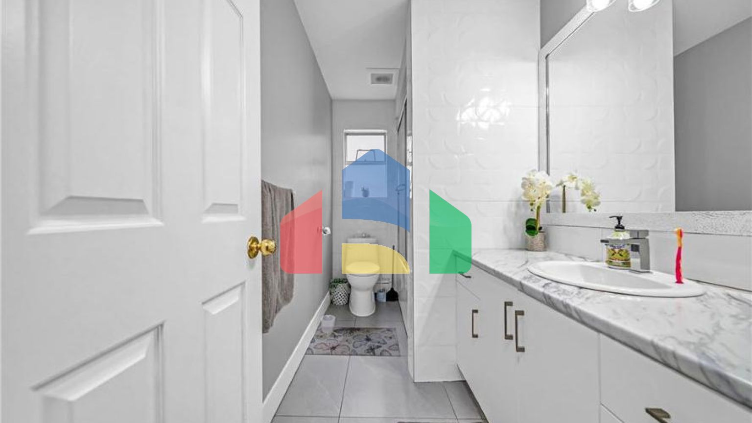 Residential - Single Family Home - Surrey, Canada - Canada