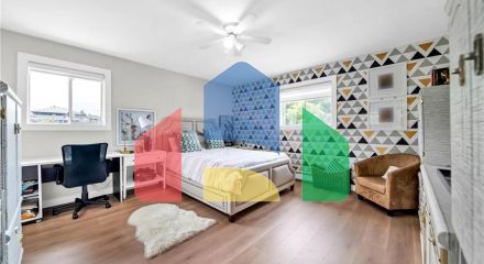 Residential - Single Family Home - Surrey, Canada - Canada