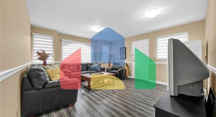 Residential - Single Family Home - Surrey, Canada - Canada