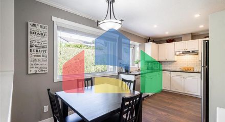 Residential - Single Family Home - Surrey, Canada - Canada