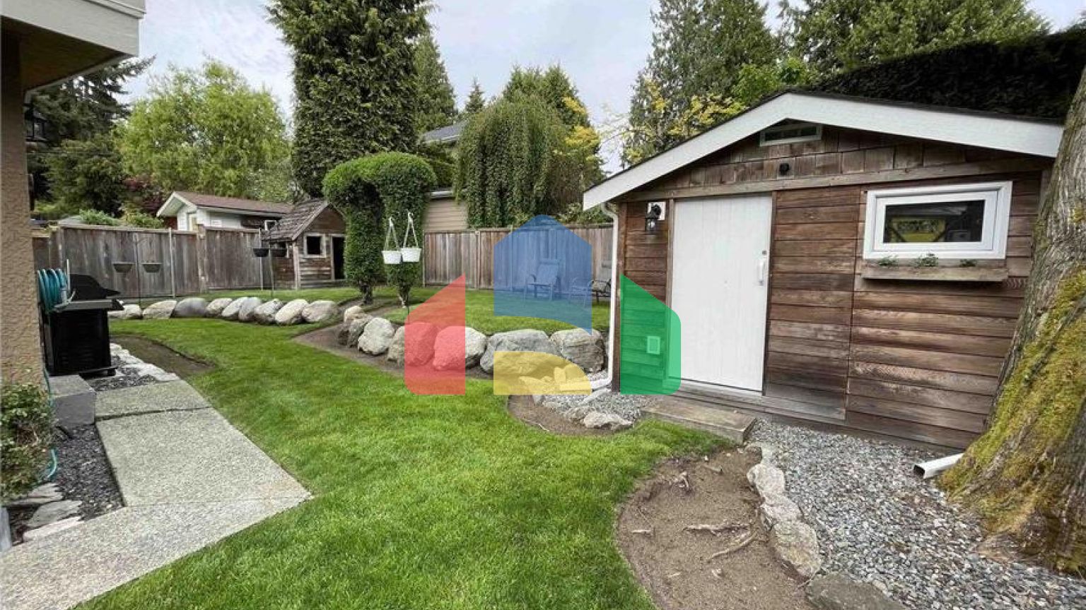 Residential - Single Family Home - Surrey, Canada - Canada