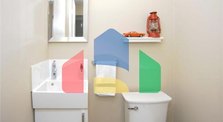 Residential - Single Family Home - Surrey, Canada - Canada