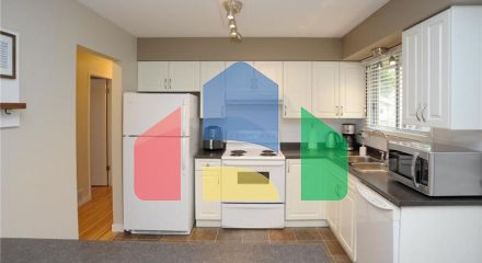 Residential - Single Family Home - Surrey, Canada - Canada