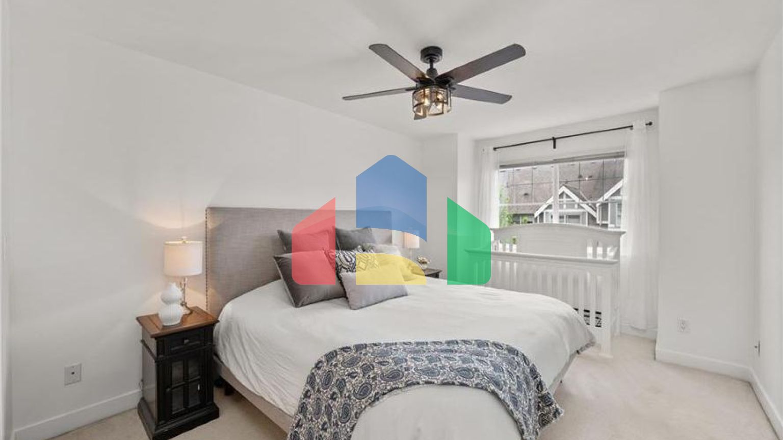 Residential - Townhouse - Surrey, Canada - Canada