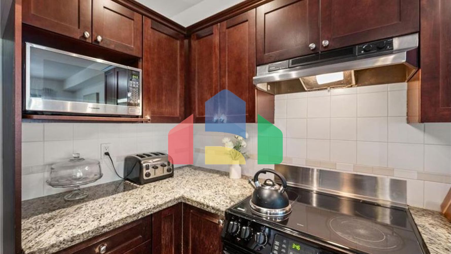 Residential - Townhouse - Surrey, Canada - Canada