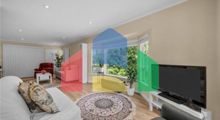 Residential - Condo/Apartment - Surrey, Canada - Canada