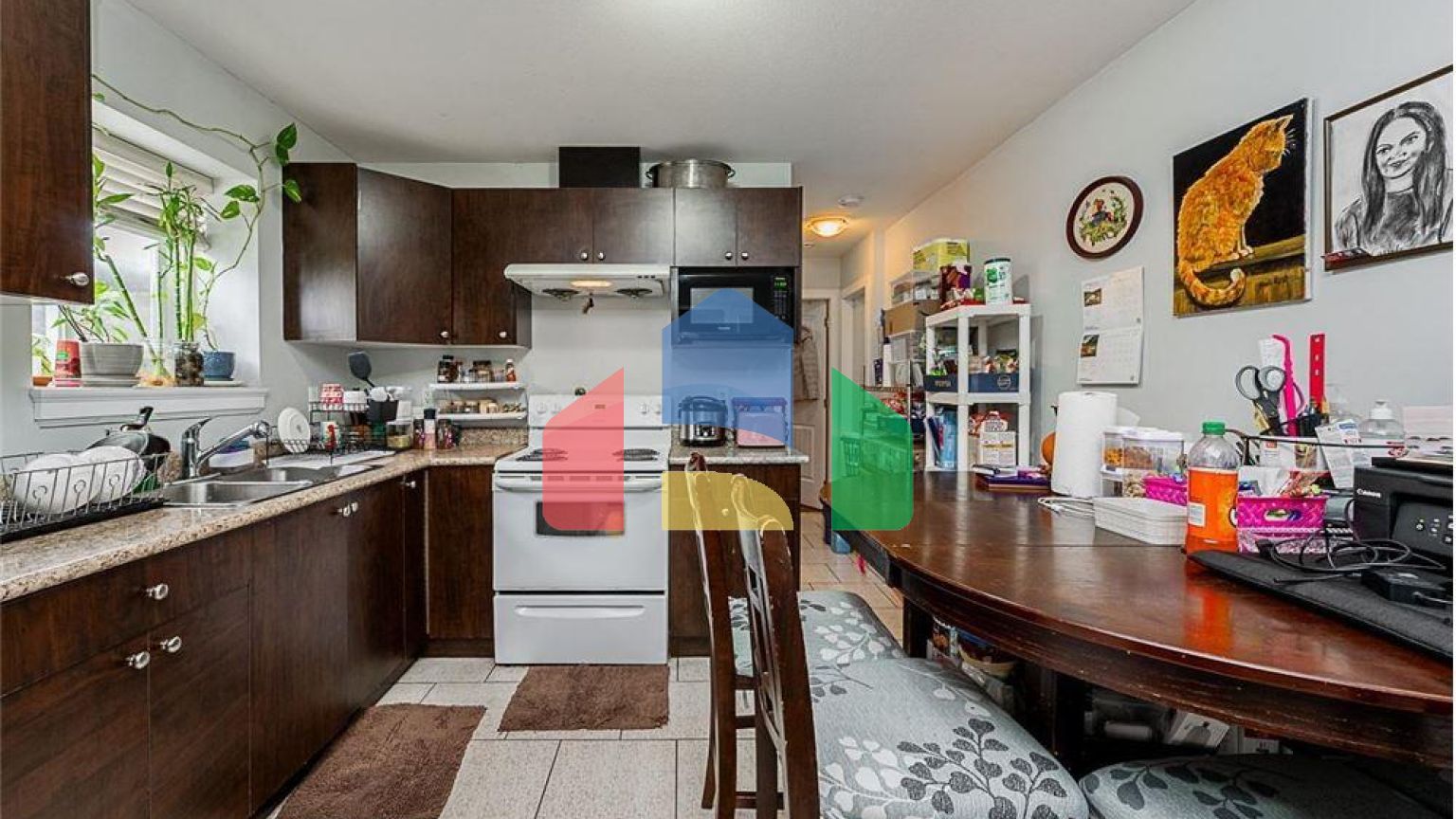 Residential - Single Family Home - Surrey, Canada - Canada