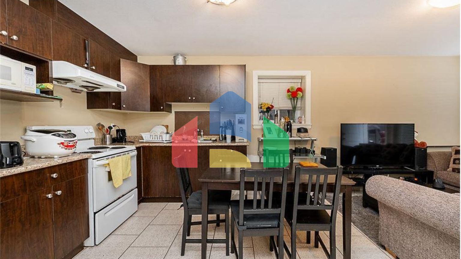 Residential - Single Family Home - Surrey, Canada - Canada