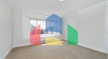 Residential - Single Family Home - Surrey, Canada - Canada