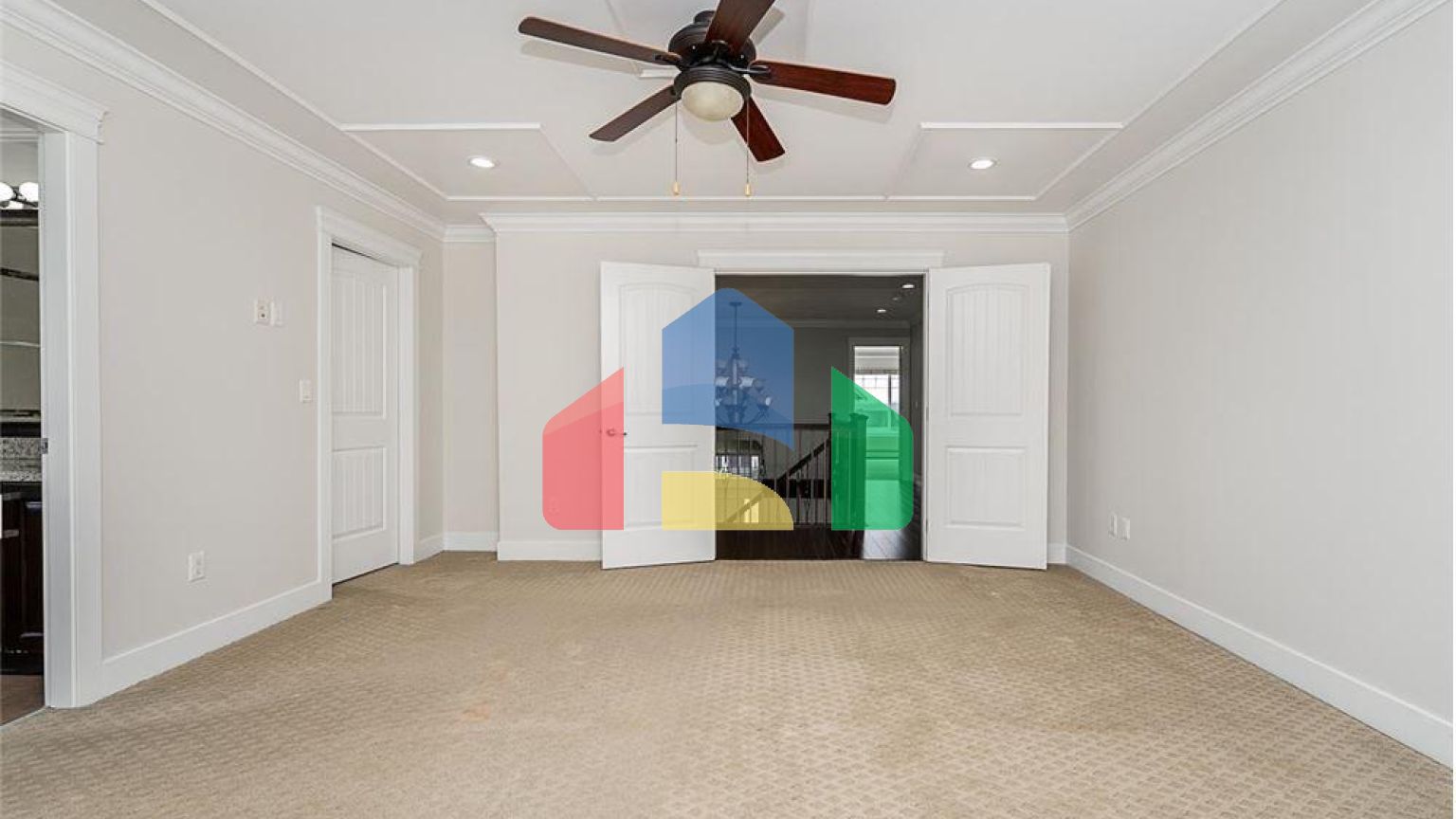 Residential - Single Family Home - Surrey, Canada - Canada