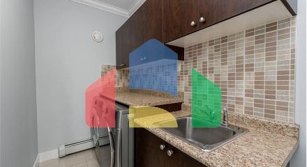 Residential - Single Family Home - Surrey, Canada - Canada