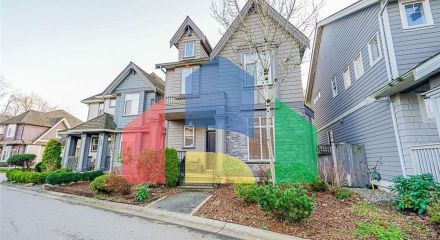 Residential - Single Family Home - Surrey, Canada - Canada