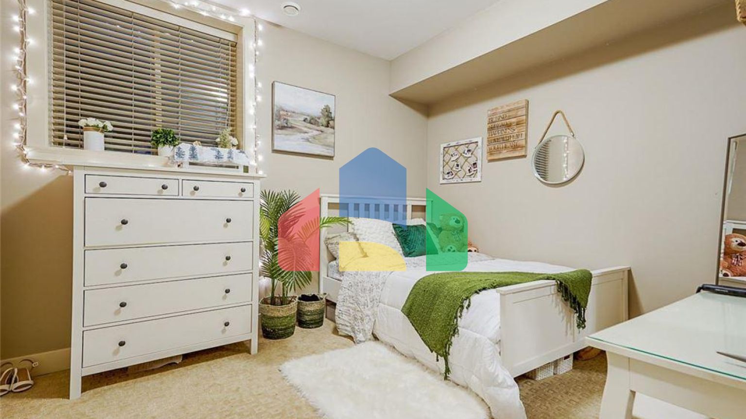 Residential - Single Family Home - Surrey, Canada - Canada