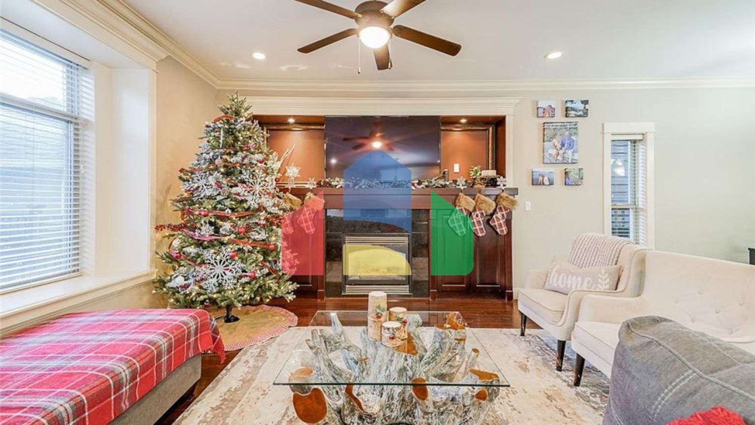 Residential - Single Family Home - Surrey, Canada - Canada