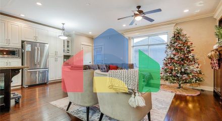 Residential - Single Family Home - Surrey, Canada - Canada