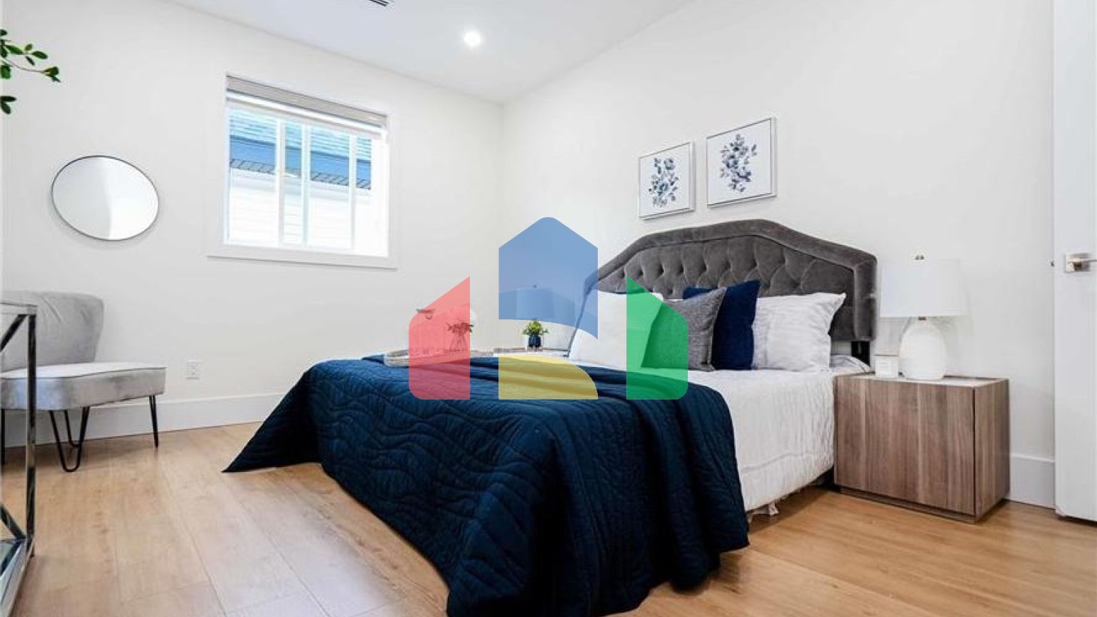 Residential - Single Family Home - Surrey, Canada - Canada