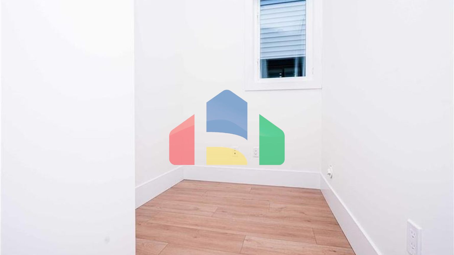 Residential - Single Family Home - Surrey, Canada - Canada