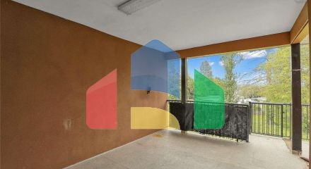 Residential - Single Family Home - Surrey, Canada - Canada