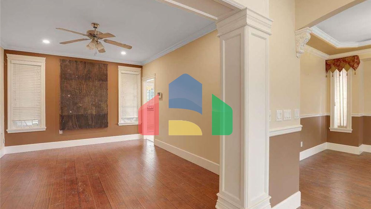 Residential - Single Family Home - Surrey, Canada - Canada