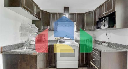 Residential - Single Family Home - Surrey, Canada - Canada