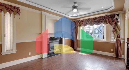 Residential - Single Family Home - Surrey, Canada - Canada
