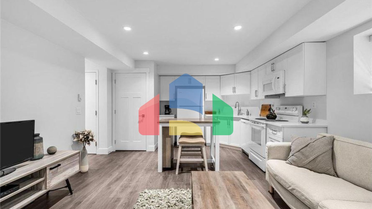 Residential - Single Family Home - Surrey, Canada - Canada