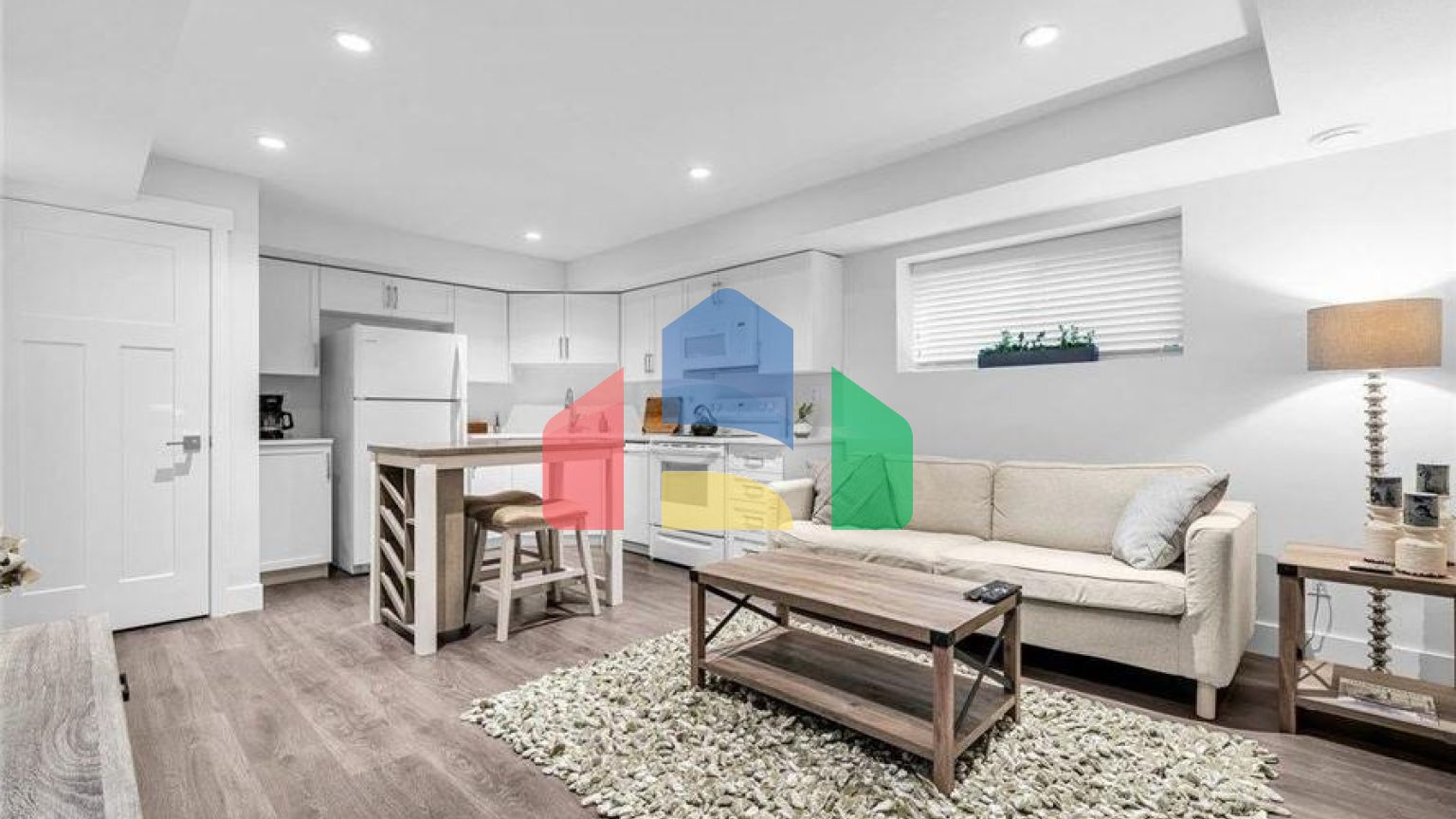 Residential - Single Family Home - Surrey, Canada - Canada