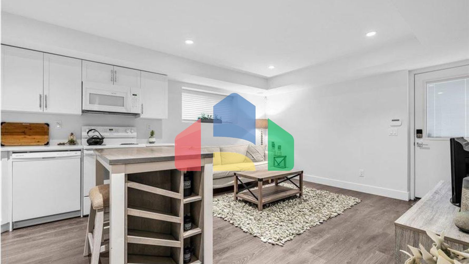 Residential - Single Family Home - Surrey, Canada - Canada