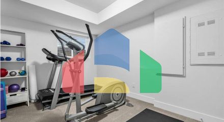 Residential - Single Family Home - Surrey, Canada - Canada