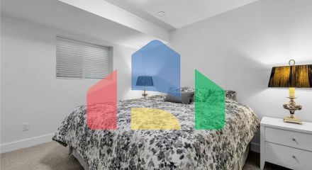 Residential - Single Family Home - Surrey, Canada - Canada