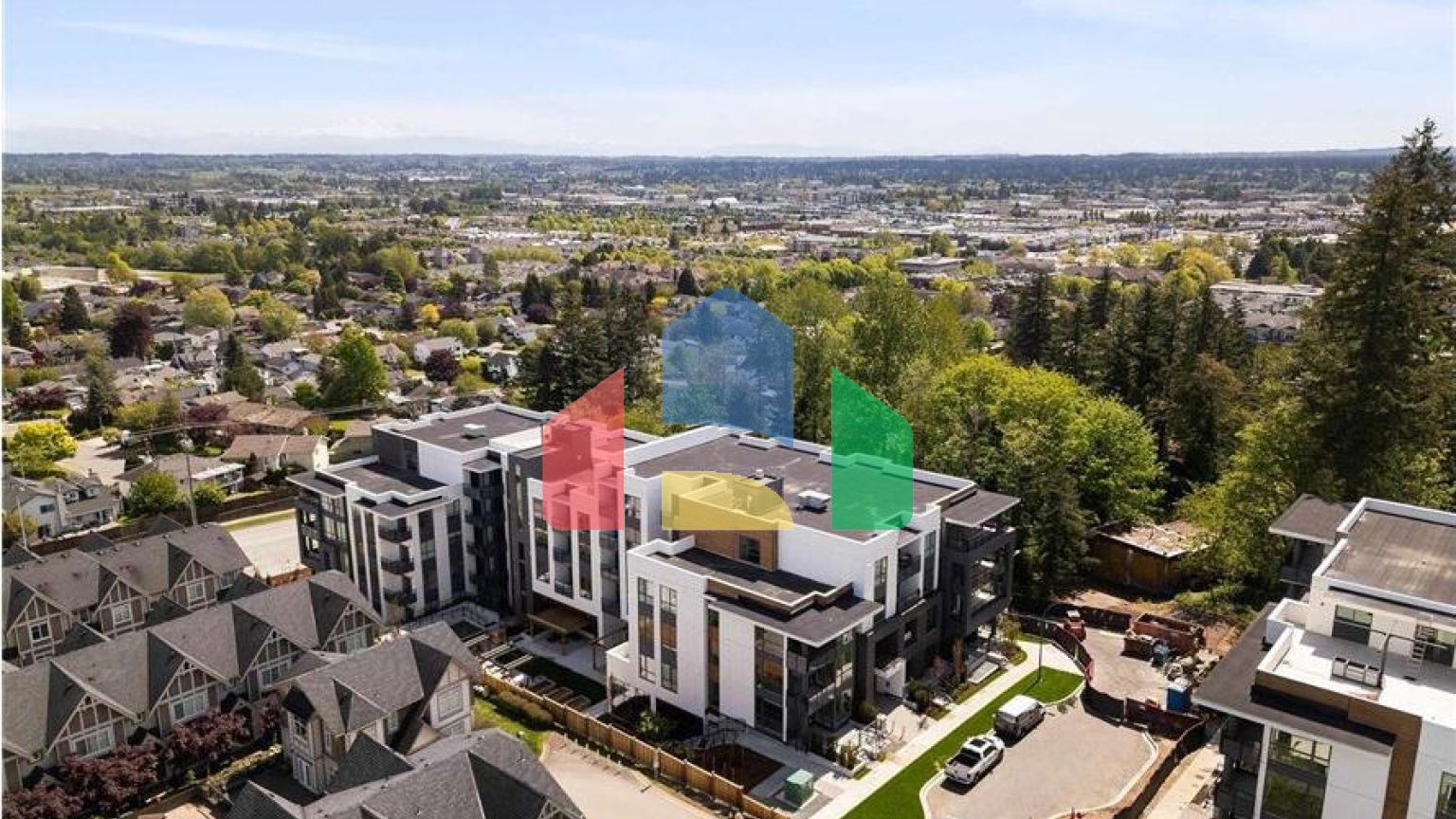 Residential - Condo/Apartment - Surrey, Canada - Canada