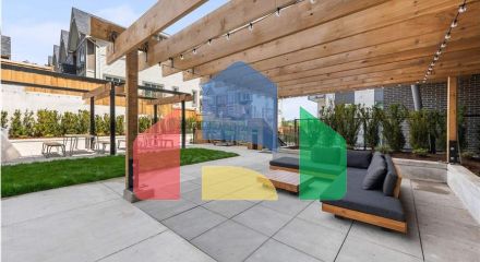 Residential - Condo/Apartment - Surrey, Canada - Canada