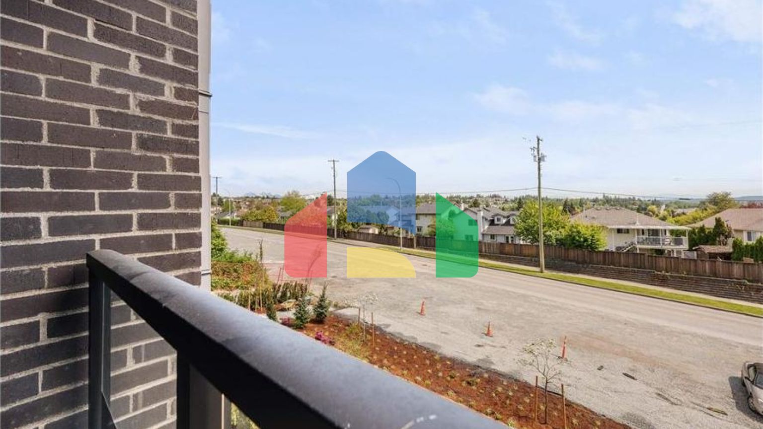 Residential - Condo/Apartment - Surrey, Canada - Canada